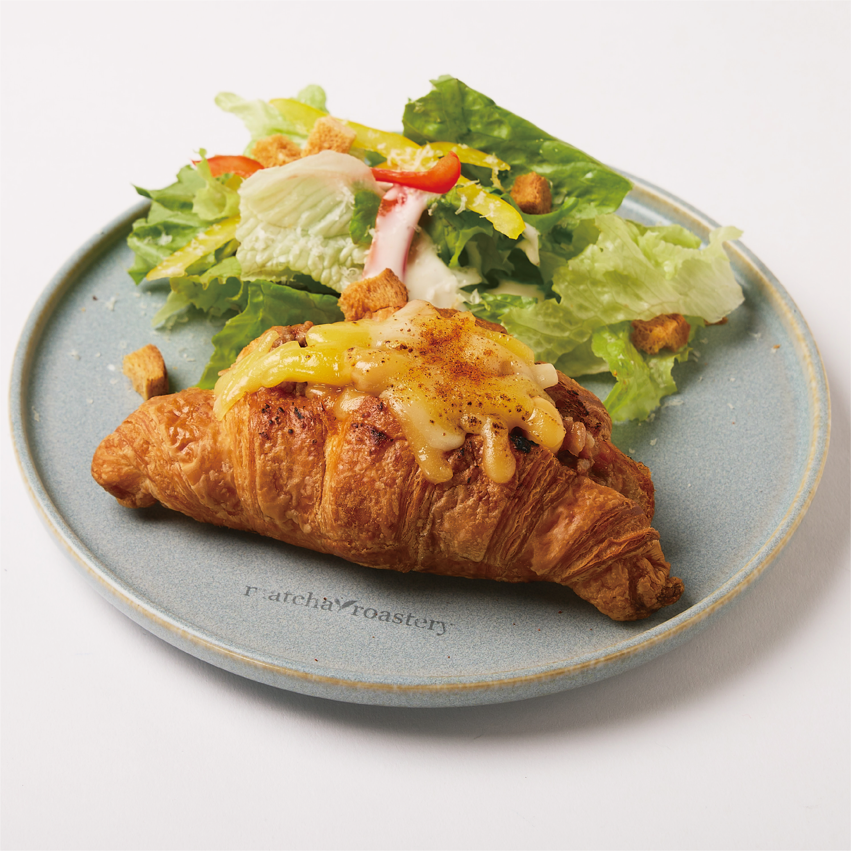 チリコンカンのクロワッサンサンド